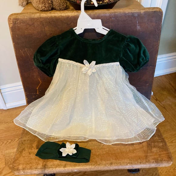 Samara Dress & Headband - Picture 4 of 11